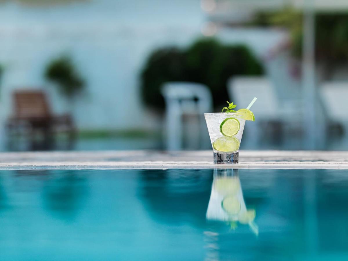 Hotel Paros Екстериор снимка