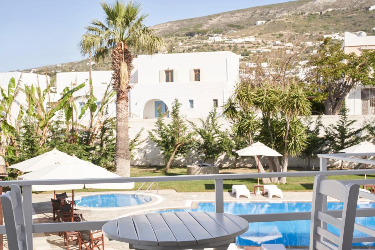 Hotel Paros Екстериор снимка