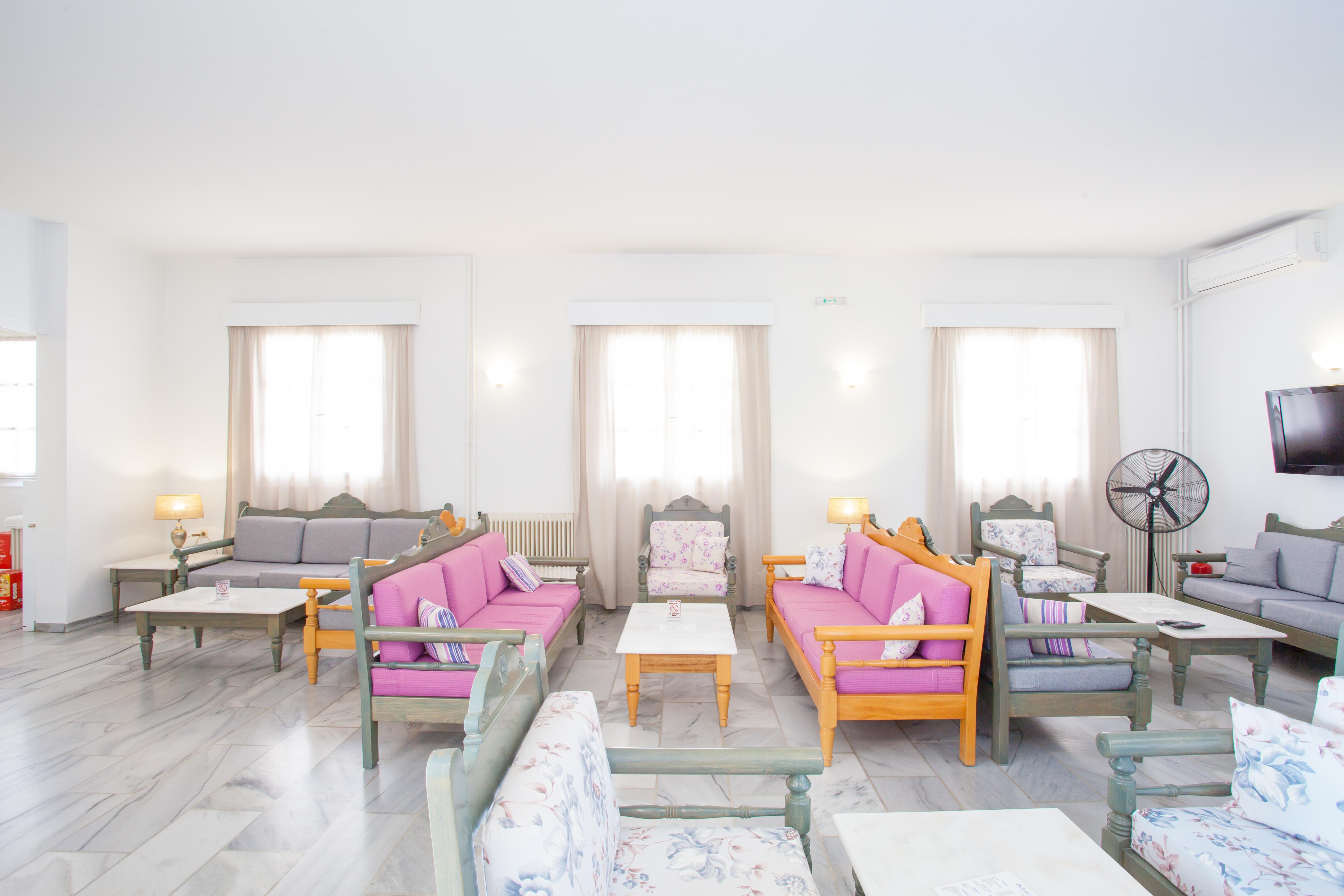 Hotel Paros Екстериор снимка